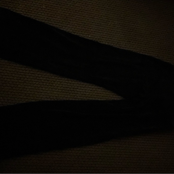 2000’s Y2K Juicy couture bell bottom sweatpants. - Picture 3 of 4